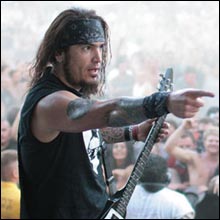 Click image to view show info: Robb Flynn on stage in San Bernardino 2008